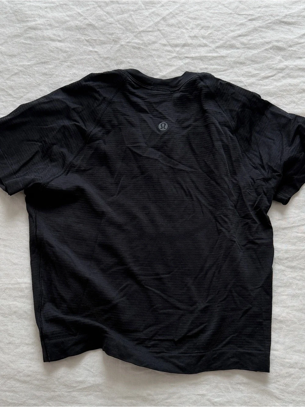 lululemon athletica cropped swiftly Short Sleeve Athletic Tee